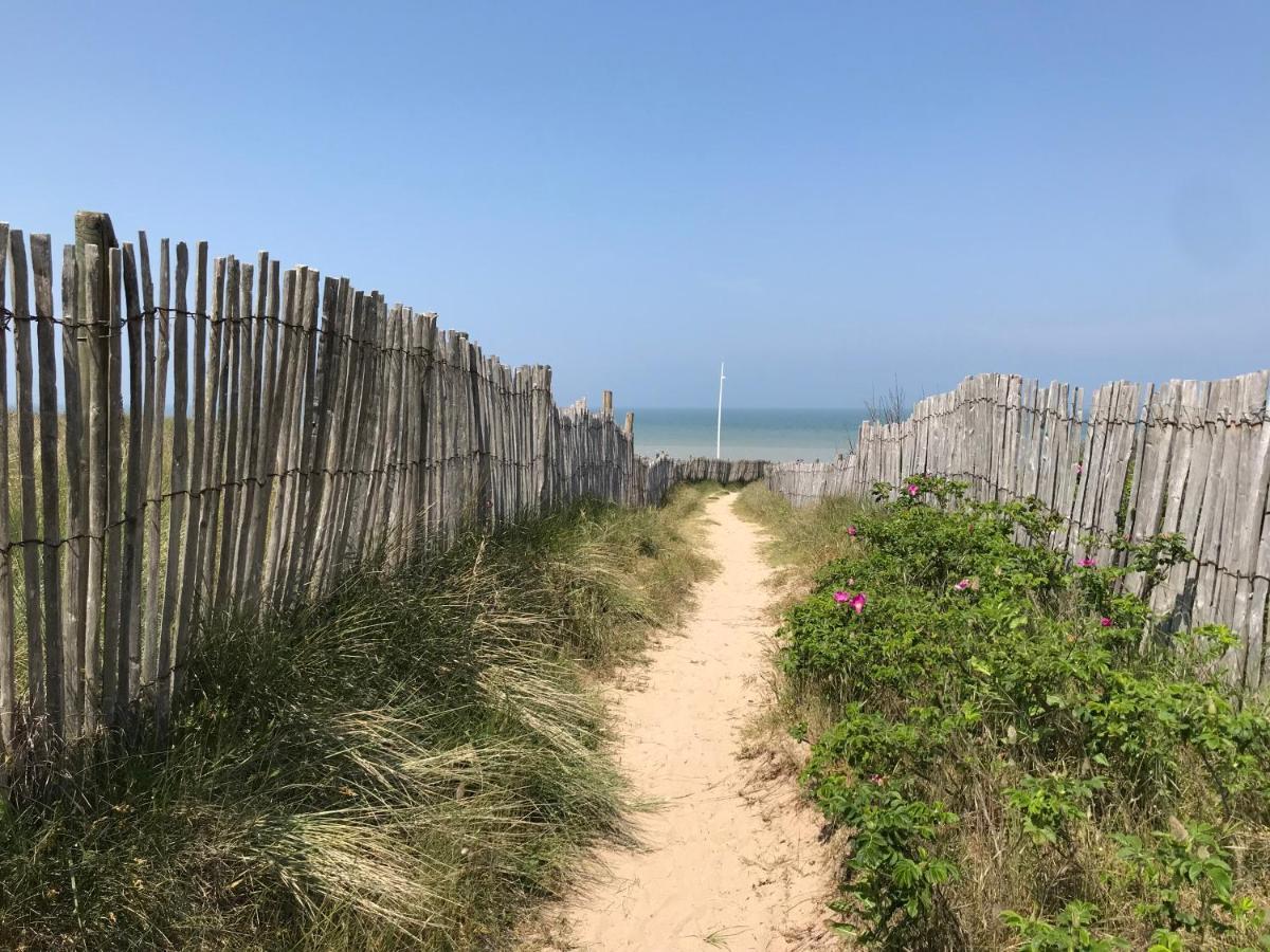 2 Pieces Acces Mer Et Thalasso Cabourg Dış mekan fotoğraf